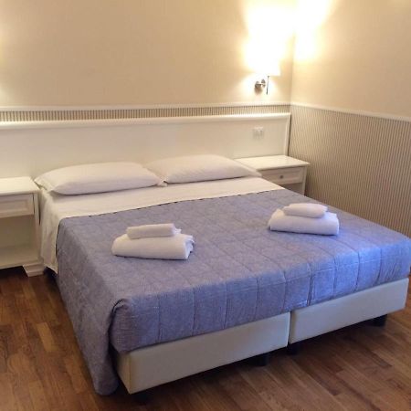Relais Duomo Adelaide Apartment Florence Ngoại thất bức ảnh
